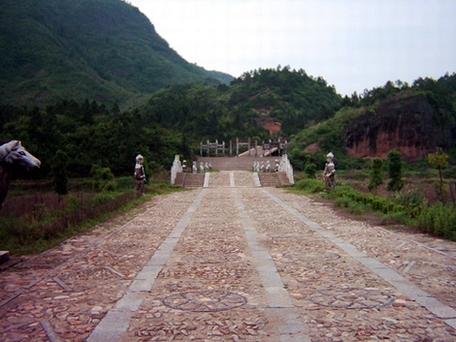 http://www.zgfznews.com/linchuanwenhua/fuzhoulvyou/mingshengguji/gumu/images/20089150439.jpg